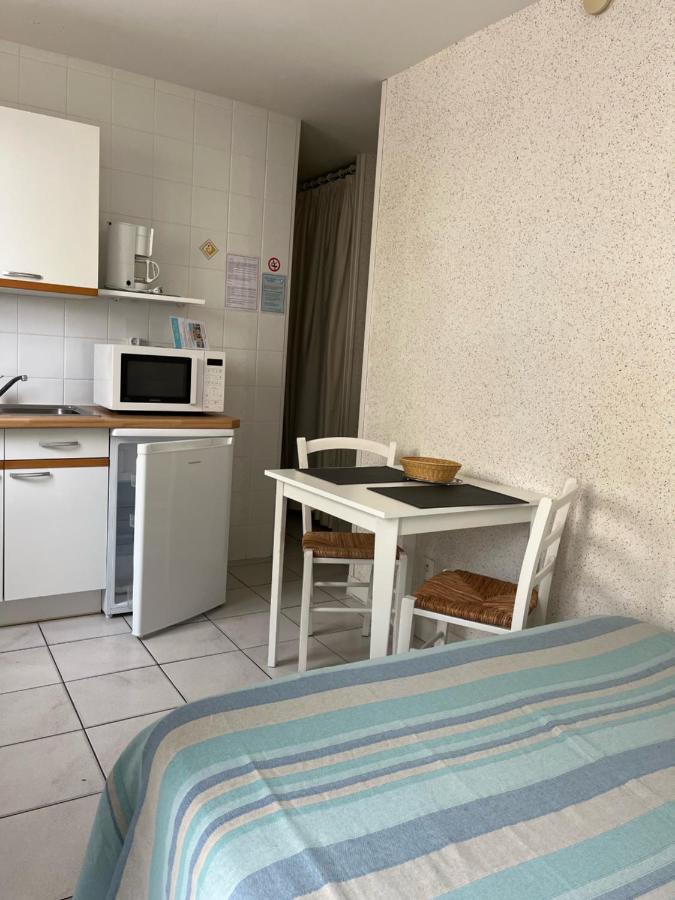 Hotel Residence Les Flots 생팔레쉬르메르 외부 사진